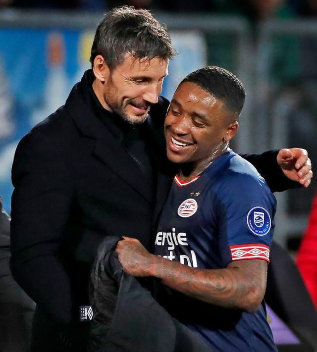 馬刺隊以團 馬刺隊以團