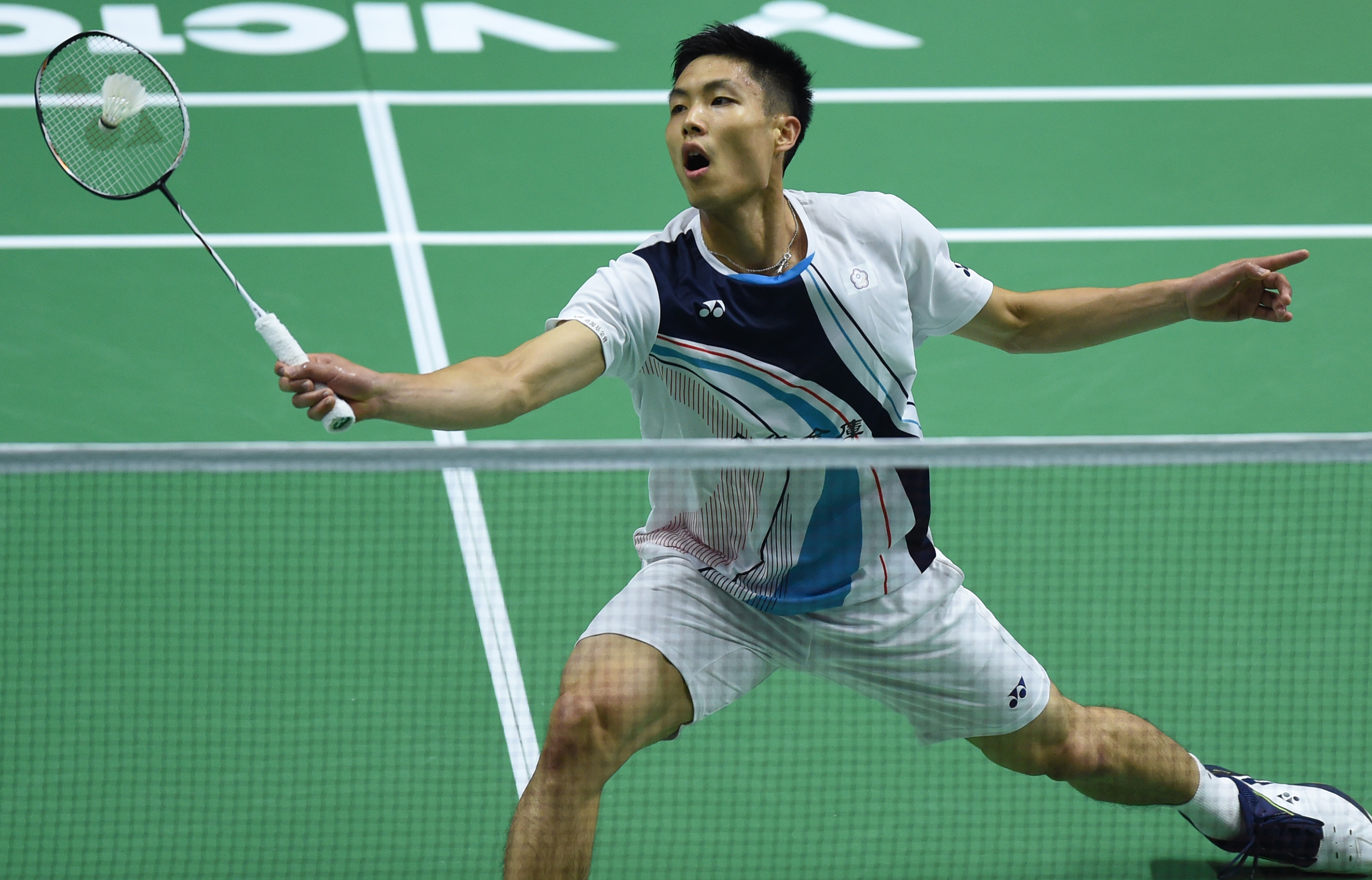 一边是结构 一边是结构