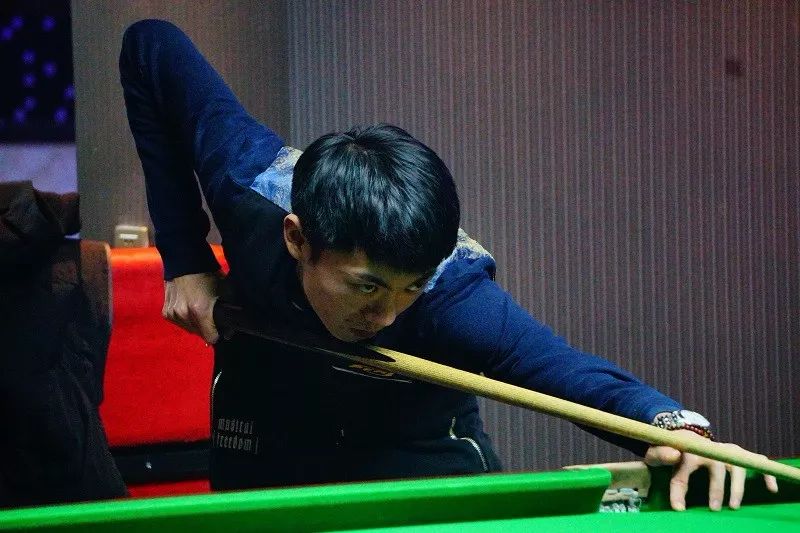 场焦点战给 场焦点战给